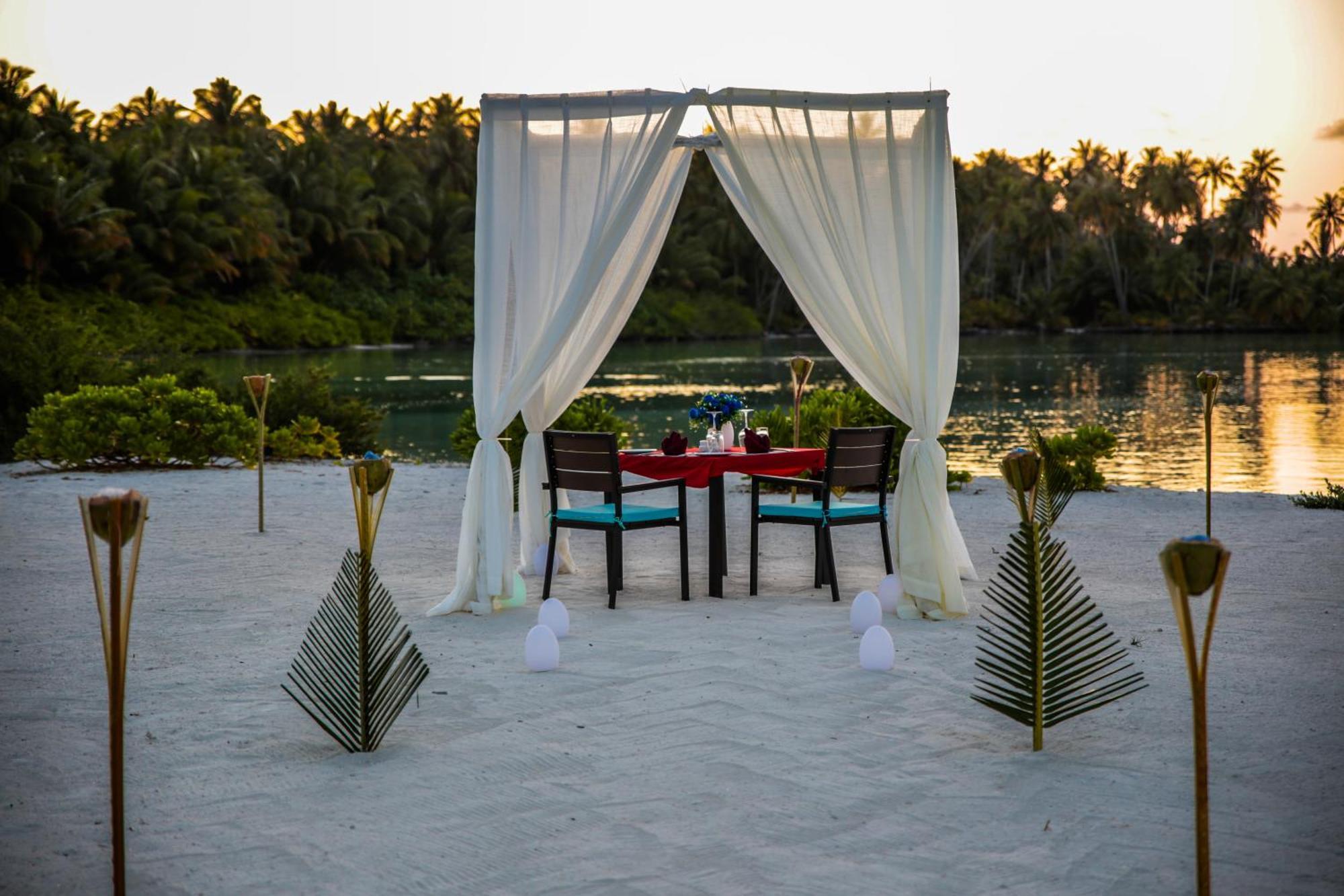 Rahaa Resort Maldives Fonadhoo Zewnętrze zdjęcie